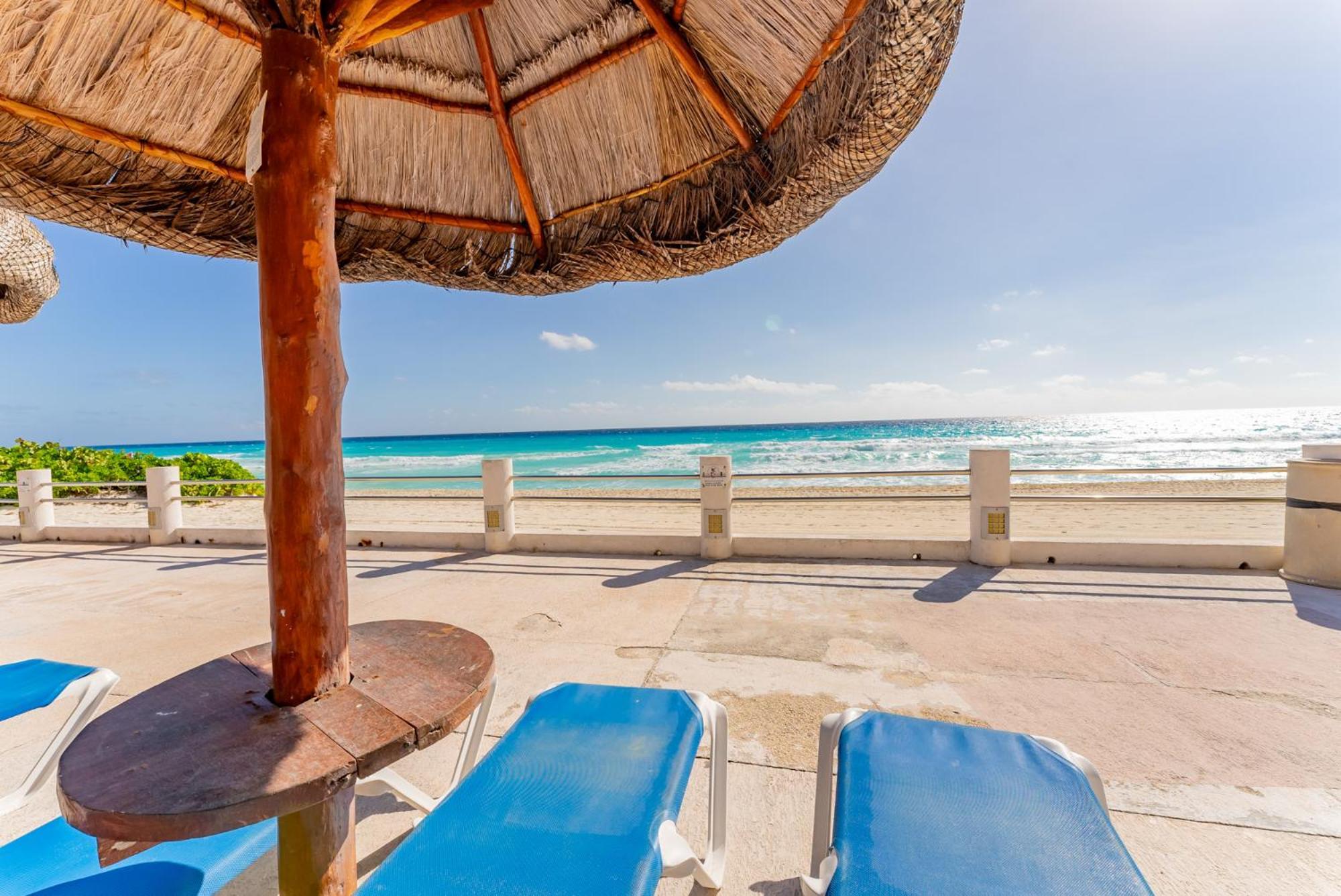 Amazing Caribbean Ocean View At Villas Marlin In Cancún Kültér fotó